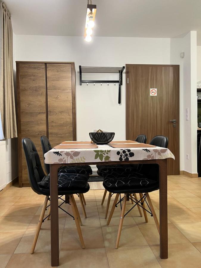 Spirit Homes Apartments Orosháza Eksteriør billede